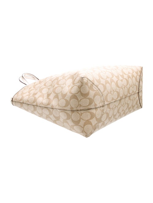 Coach Tote