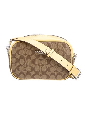 Coach Crossbody Bags Signature Bag