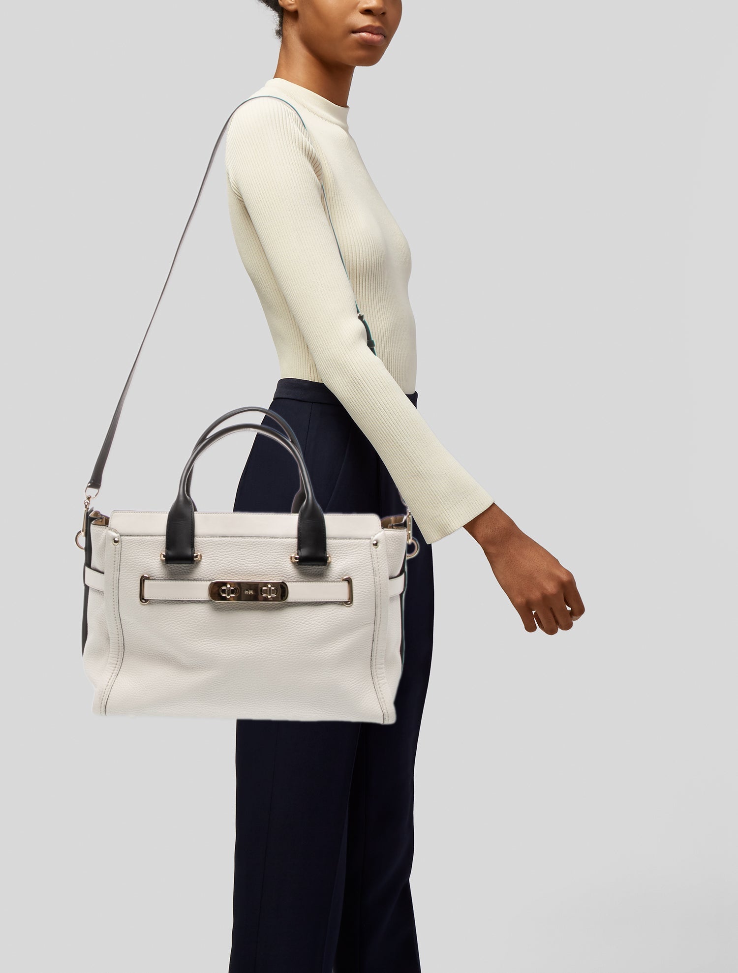 Coach Leather Shoulder Bag