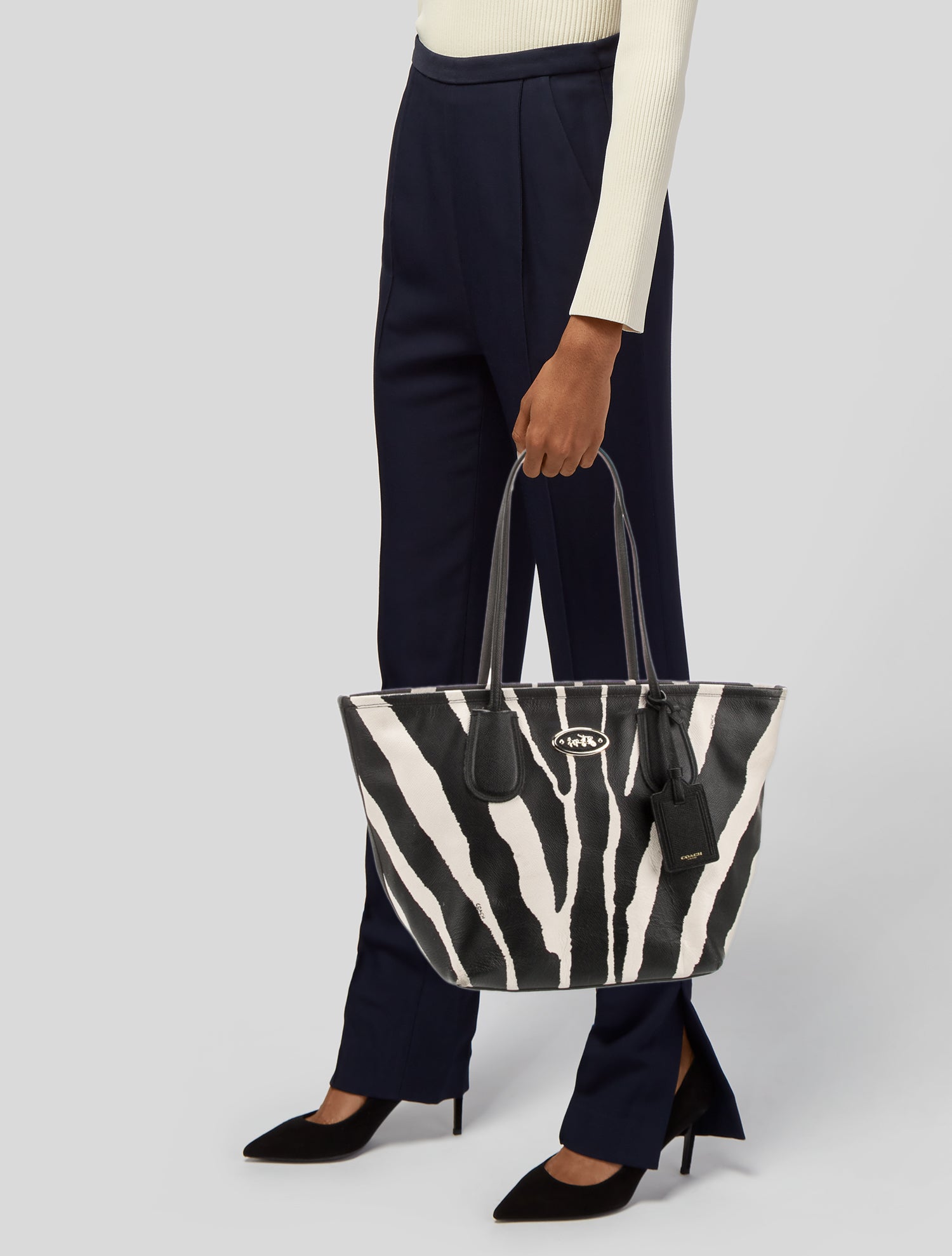 Coach Leather Shoulder Bag