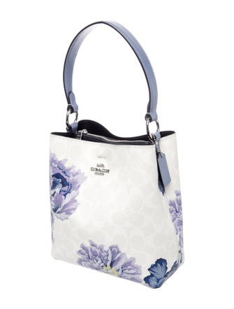 Coach Bucket Bag