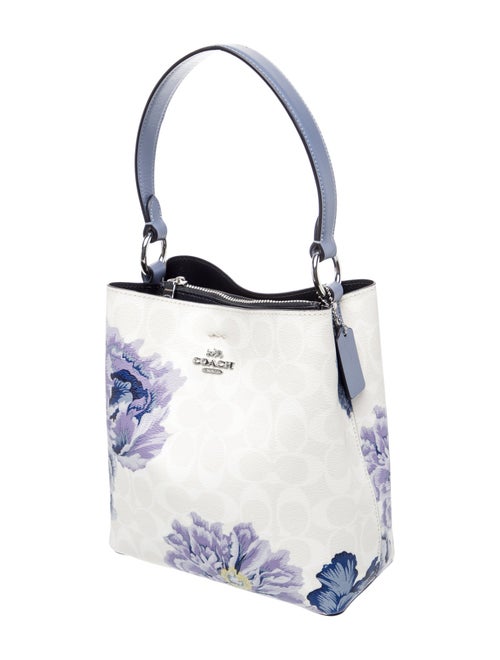 Coach Bucket Bag