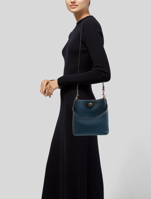 Coach Signature Shoulder Bag