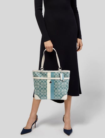 Coach Leather Shoulder Bag