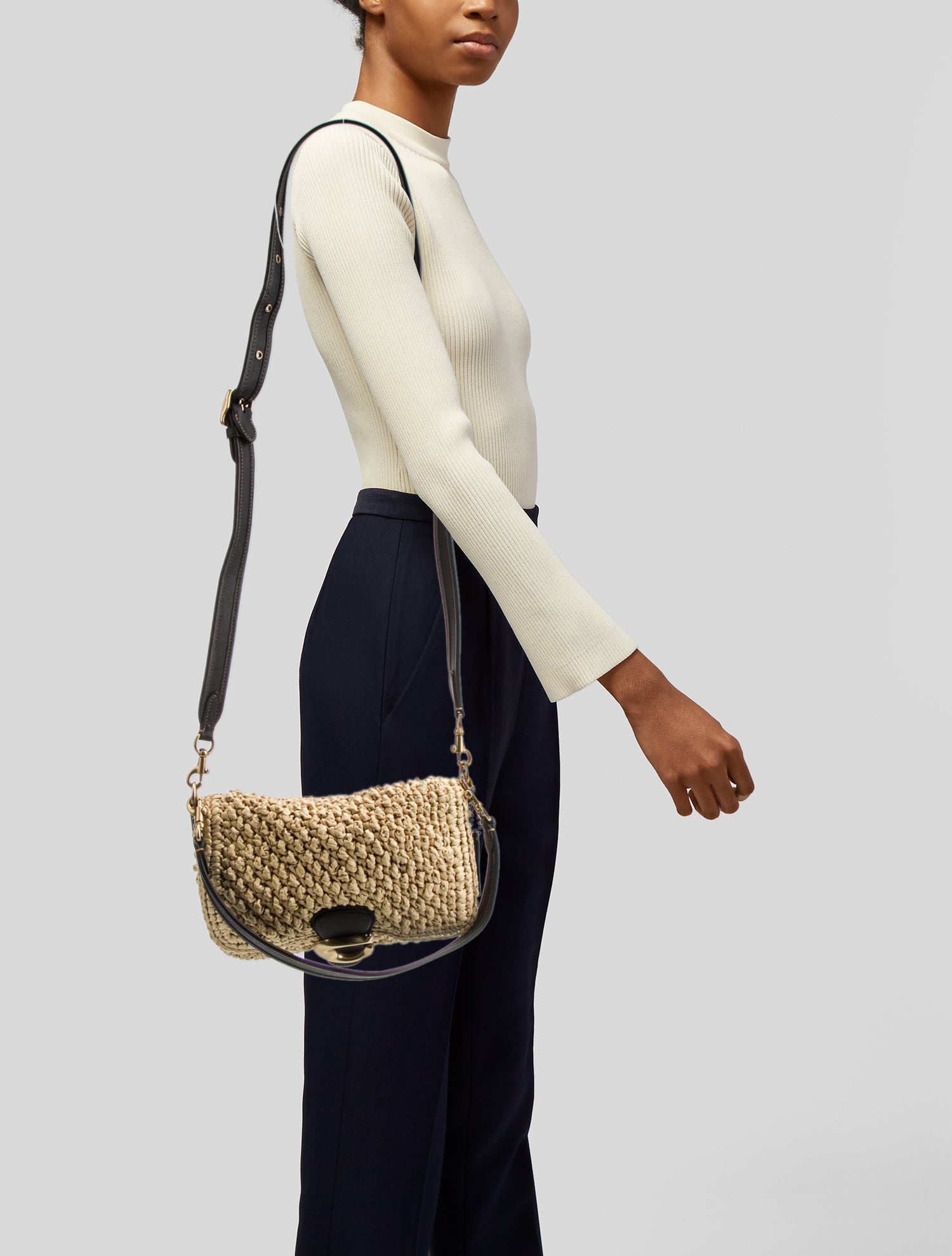 Coach Signature Soft Tabby Small