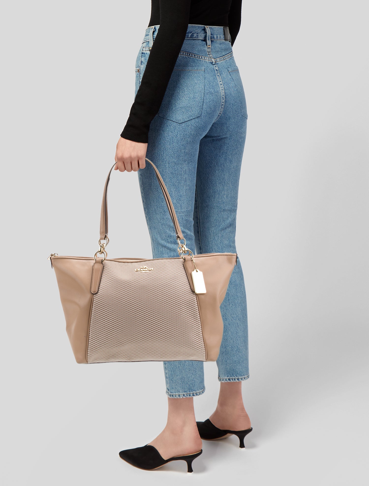 Coach Leather Shoulder Bag