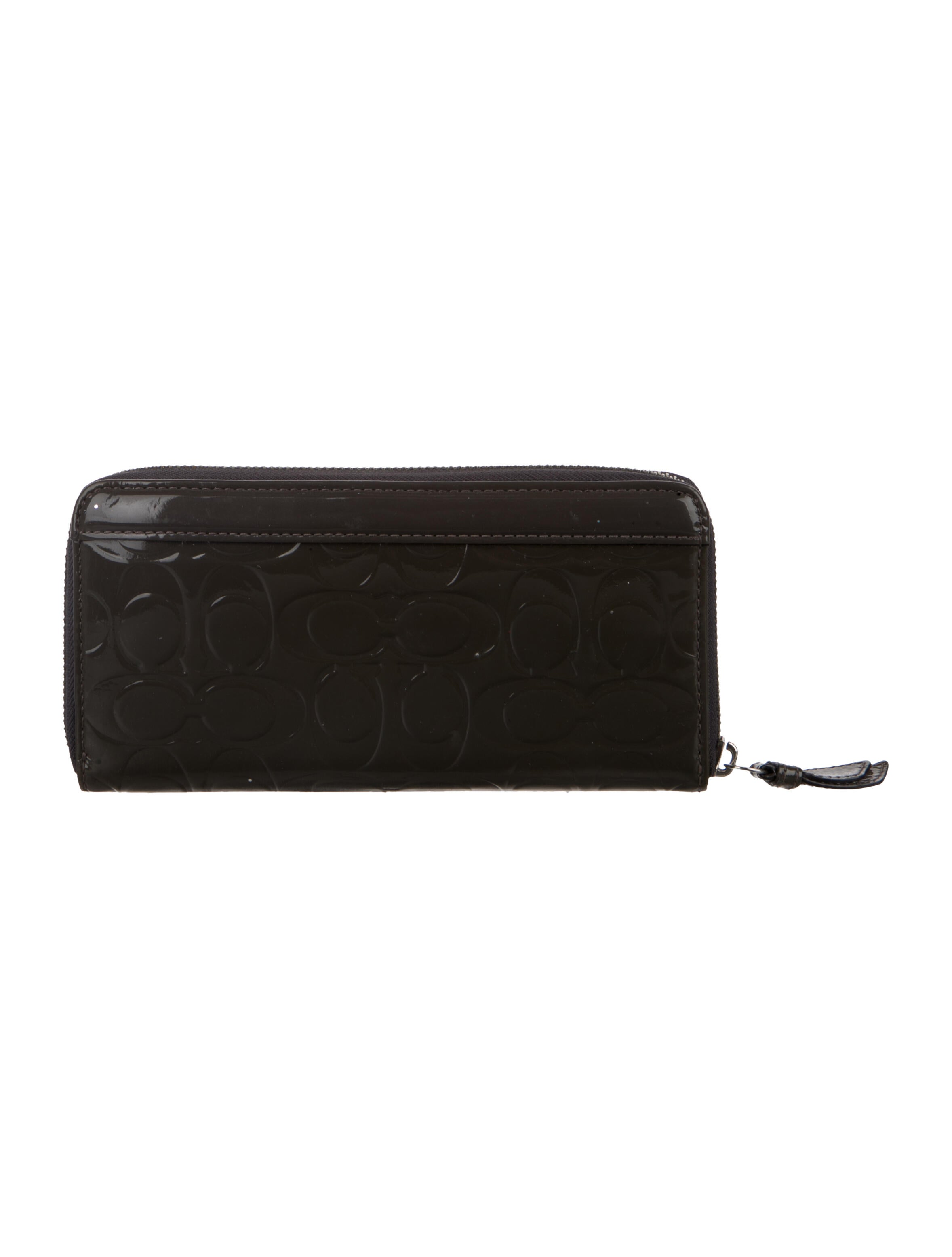 Coach Patent Leather Continental Wallet