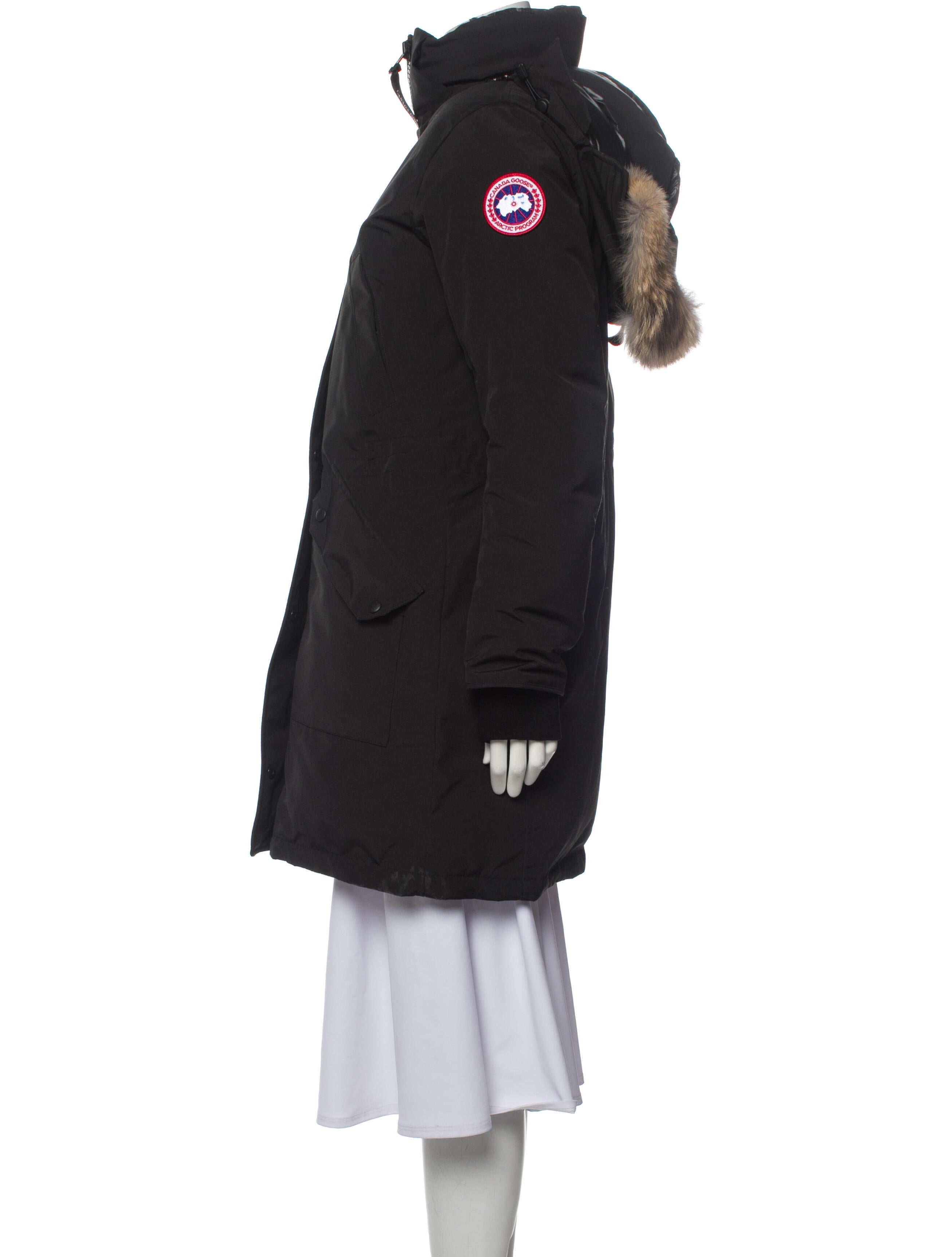selling canada goose jacket