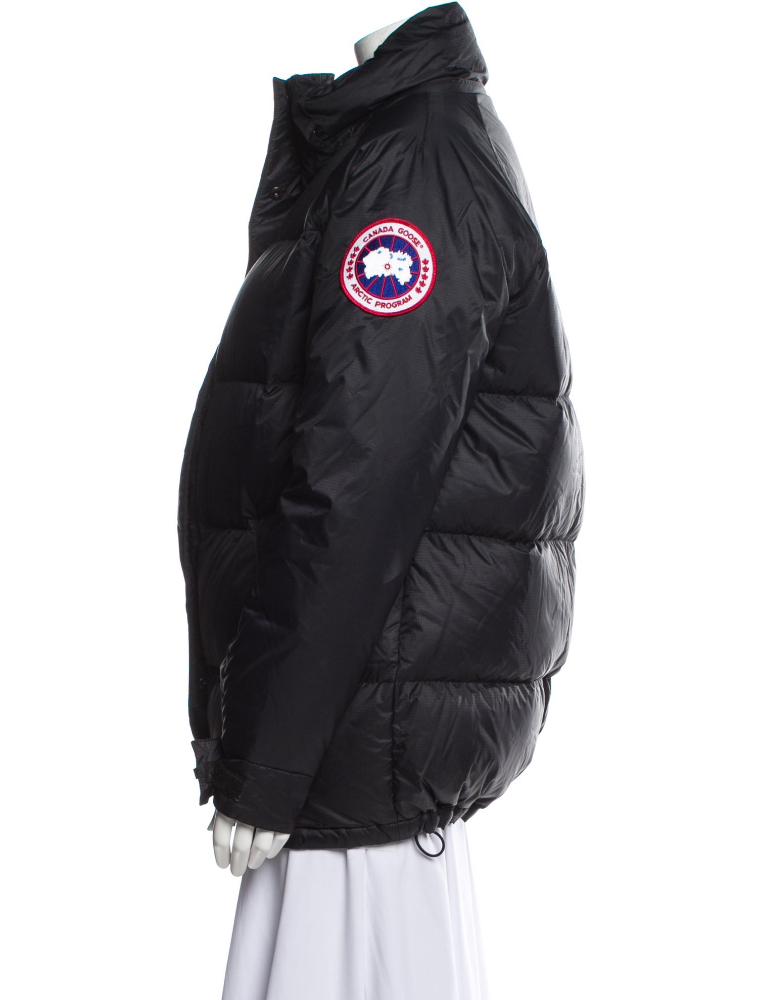 Canada Goose Down Jacket Blue Jackets, Clothing CDO42811 The RealReal