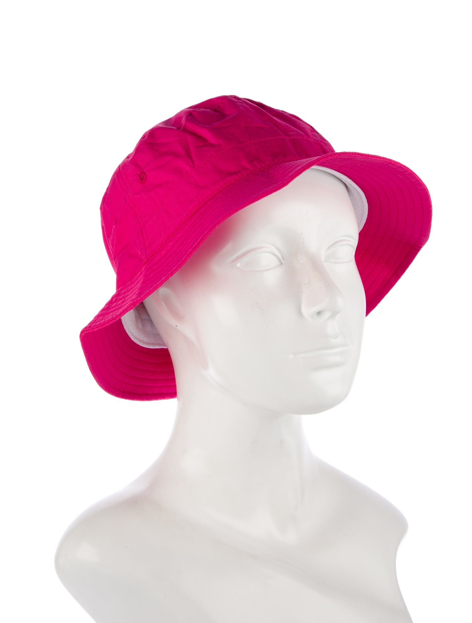 Canada Goose Unisex bucket hat w/ Tags