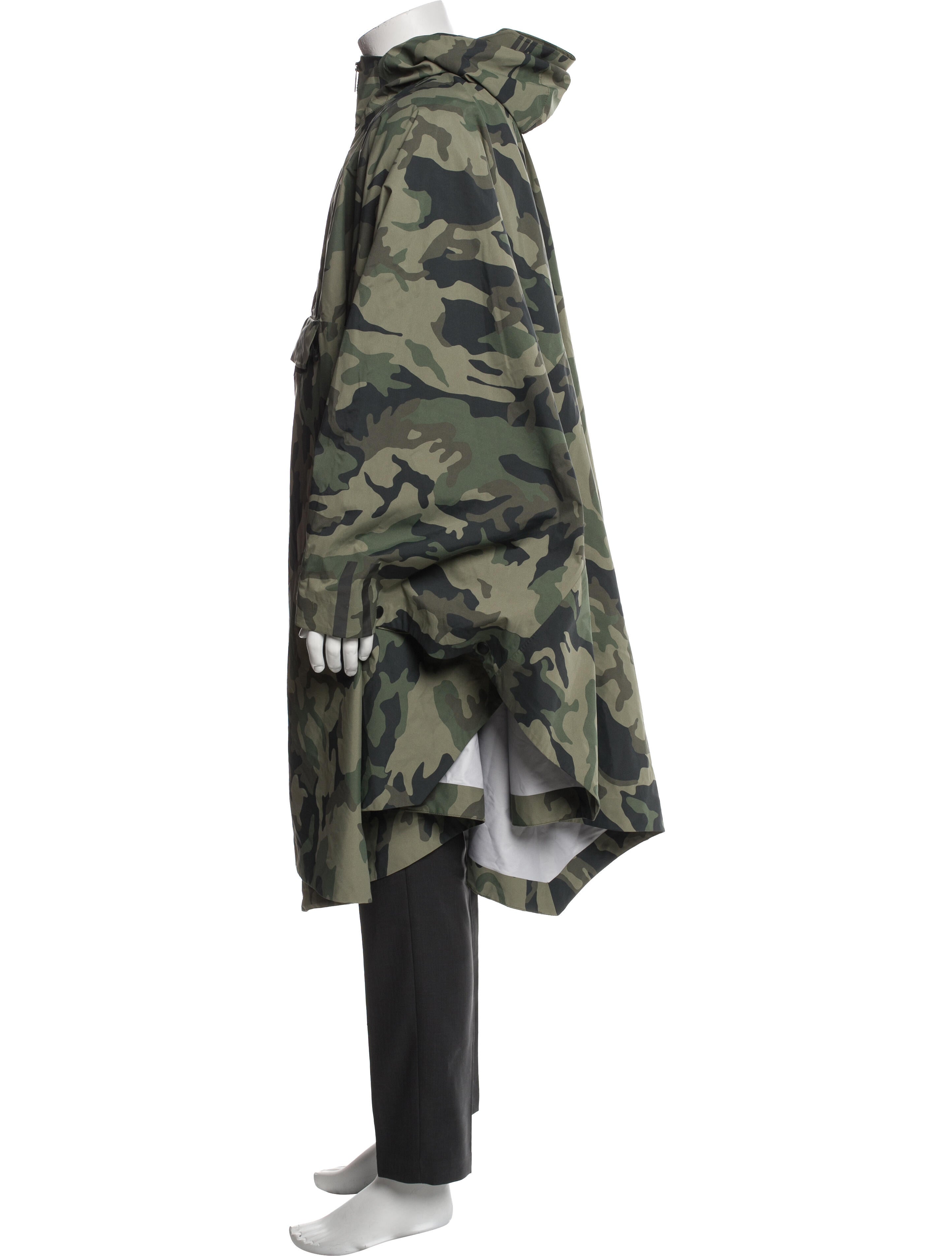 Canada Goose Camouflage Print Parka