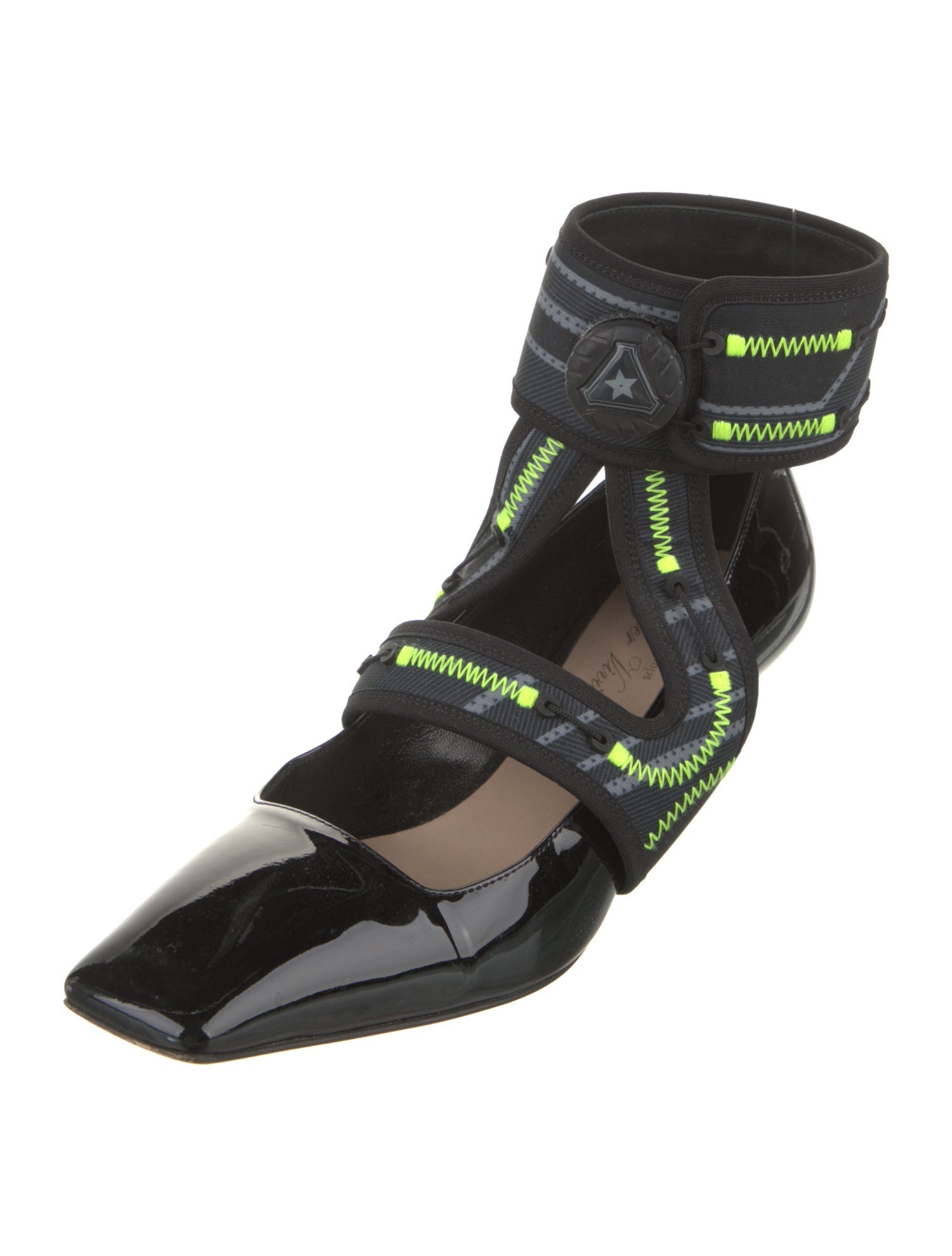 Christian Dior x Roger Vivier Patent Leather Pumps