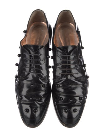 Cédric Charlier Patent Leather Oxfords