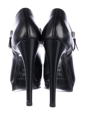 Casadei Leather Pumps