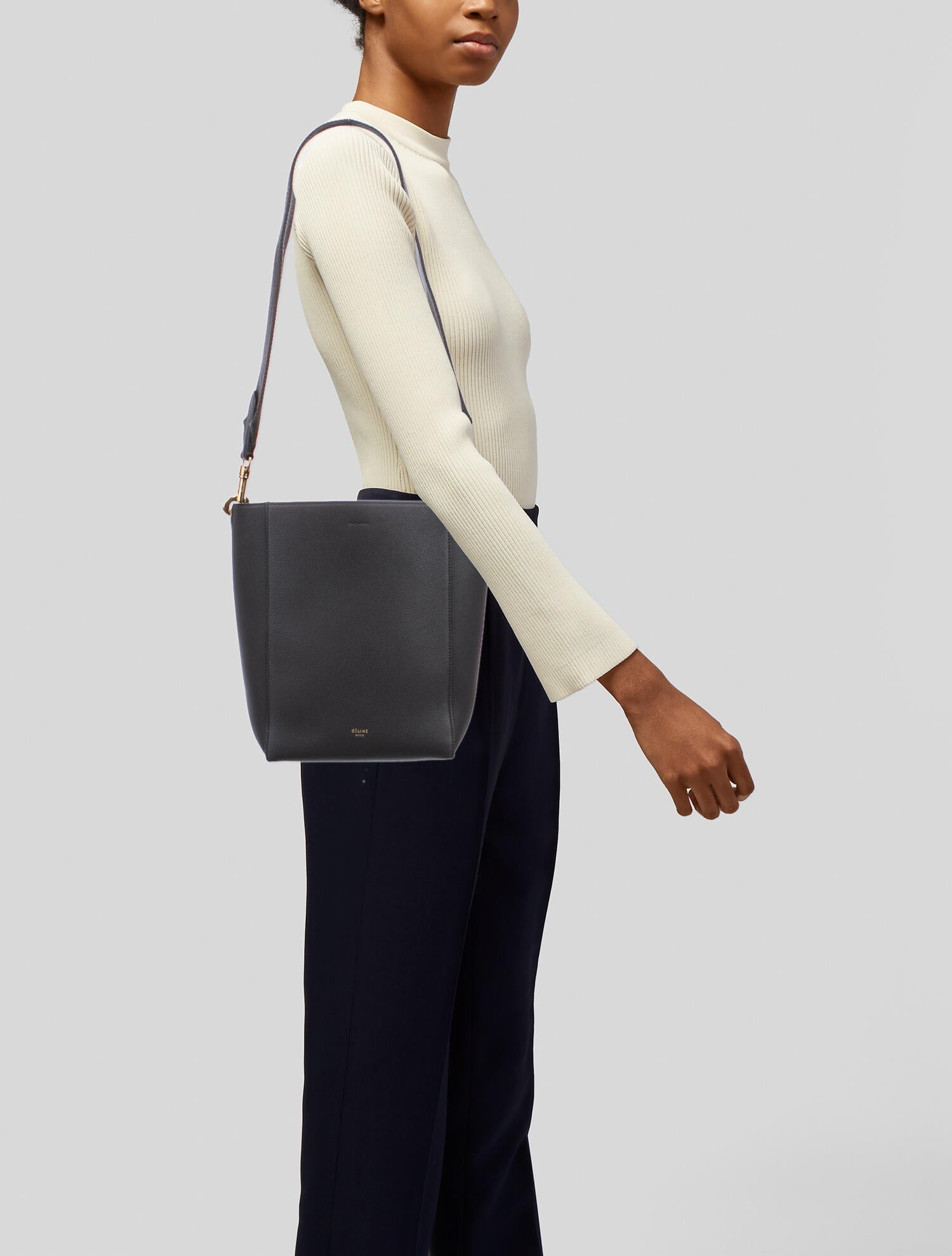 celine bucket bag sangle