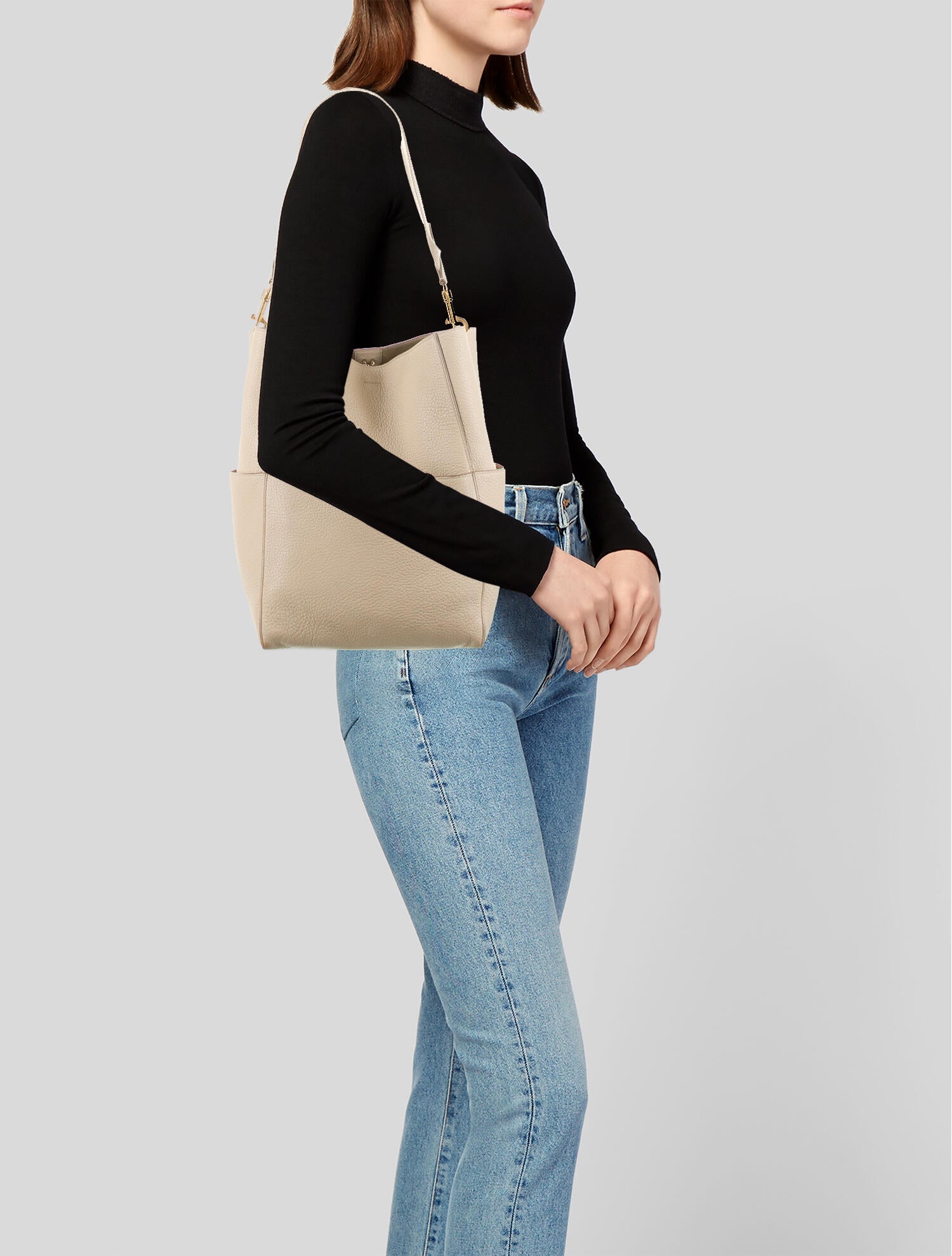 celine sangle bucket small