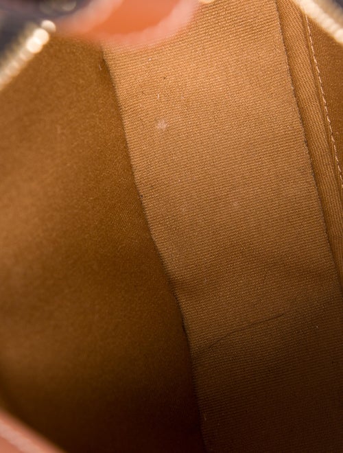 Celine Triomphe Ava Hobo