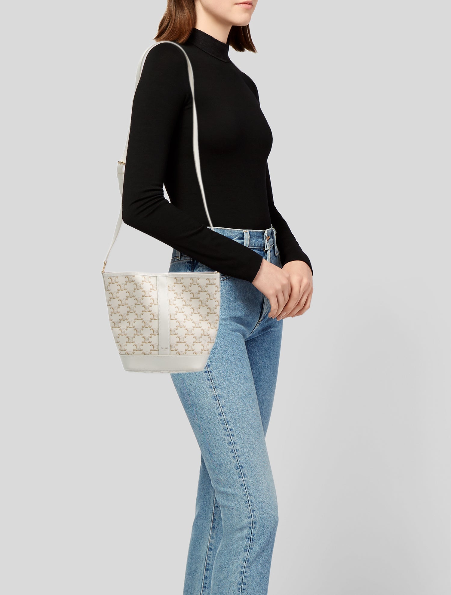 celine bucket triomphe bag