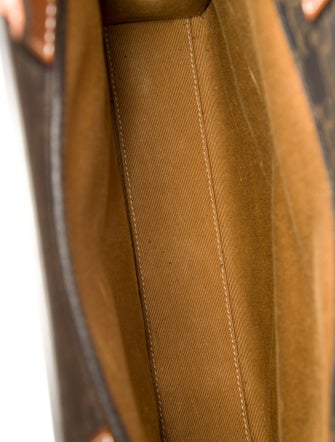 Celine Triomphe Vertical Cabas Small 2022