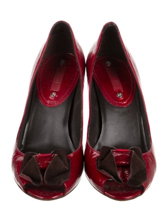 Celine Leather Bow Accents Pumps