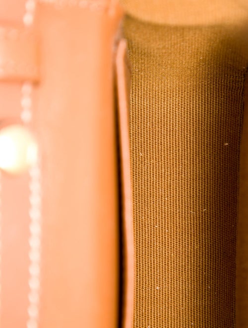 Celine Triomphe Claude Mini 2023