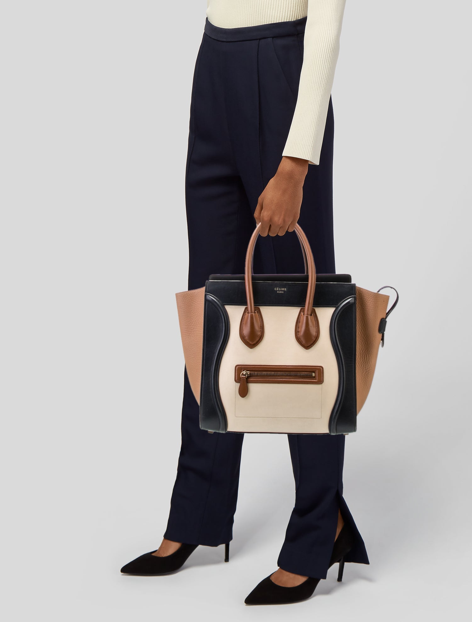 バッグ GIVENCHY PERVERT 17 PVC TOTE BAG GIVENCHY PERVERT 17 PVC TOTE BAG New Releases