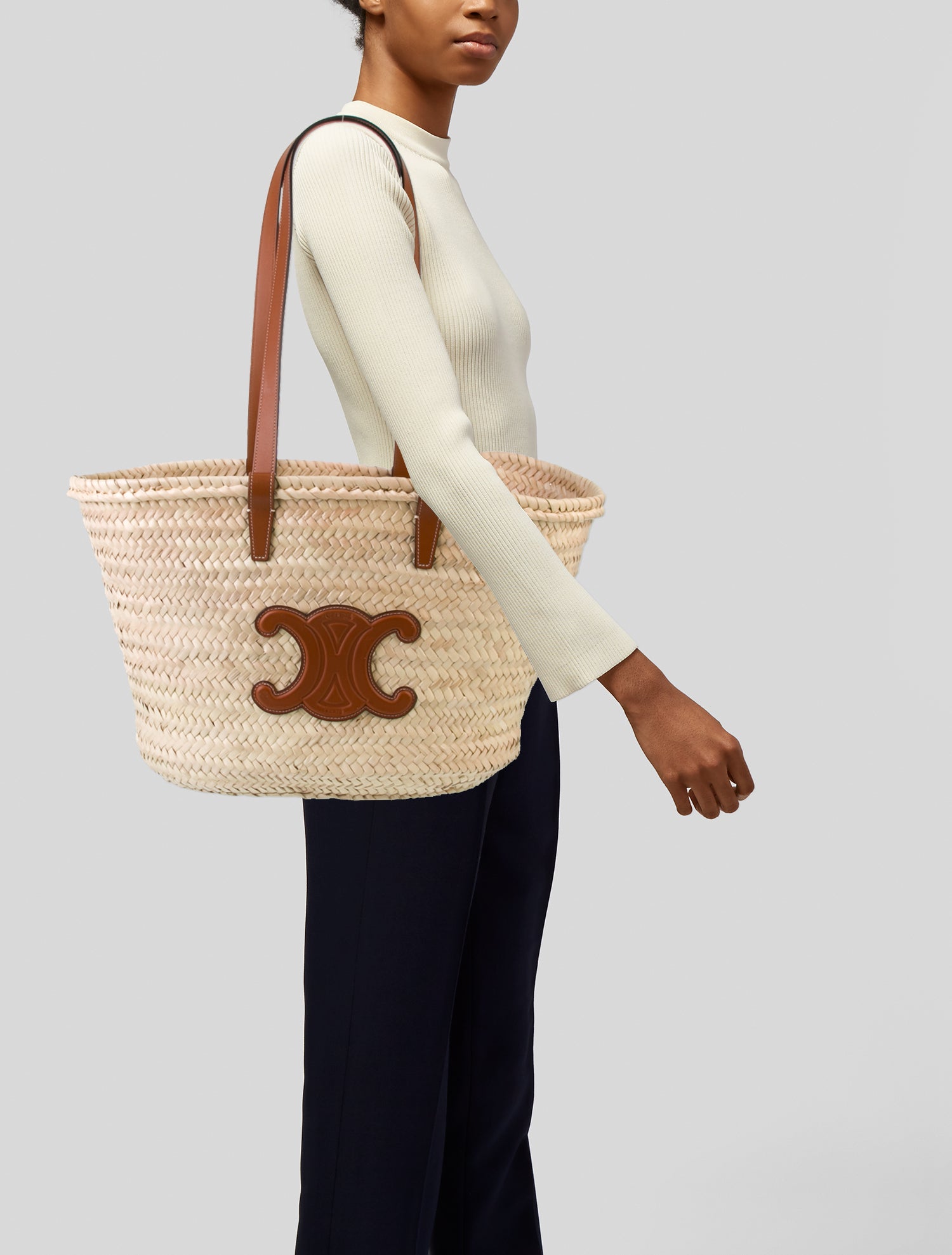 Celine Medium Raffia Classic Panier 2023