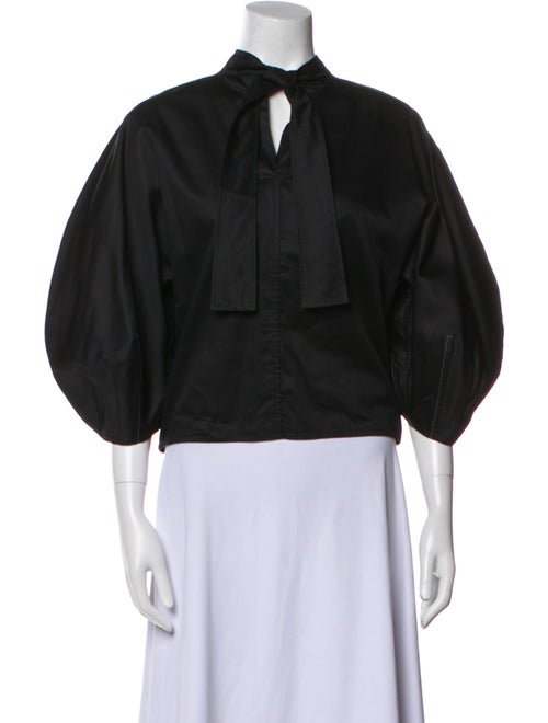 Celine V-Neck Three-Quarter Sleeve Crop Top