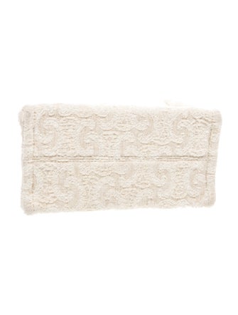 Celine Cabas Thais Small 2023