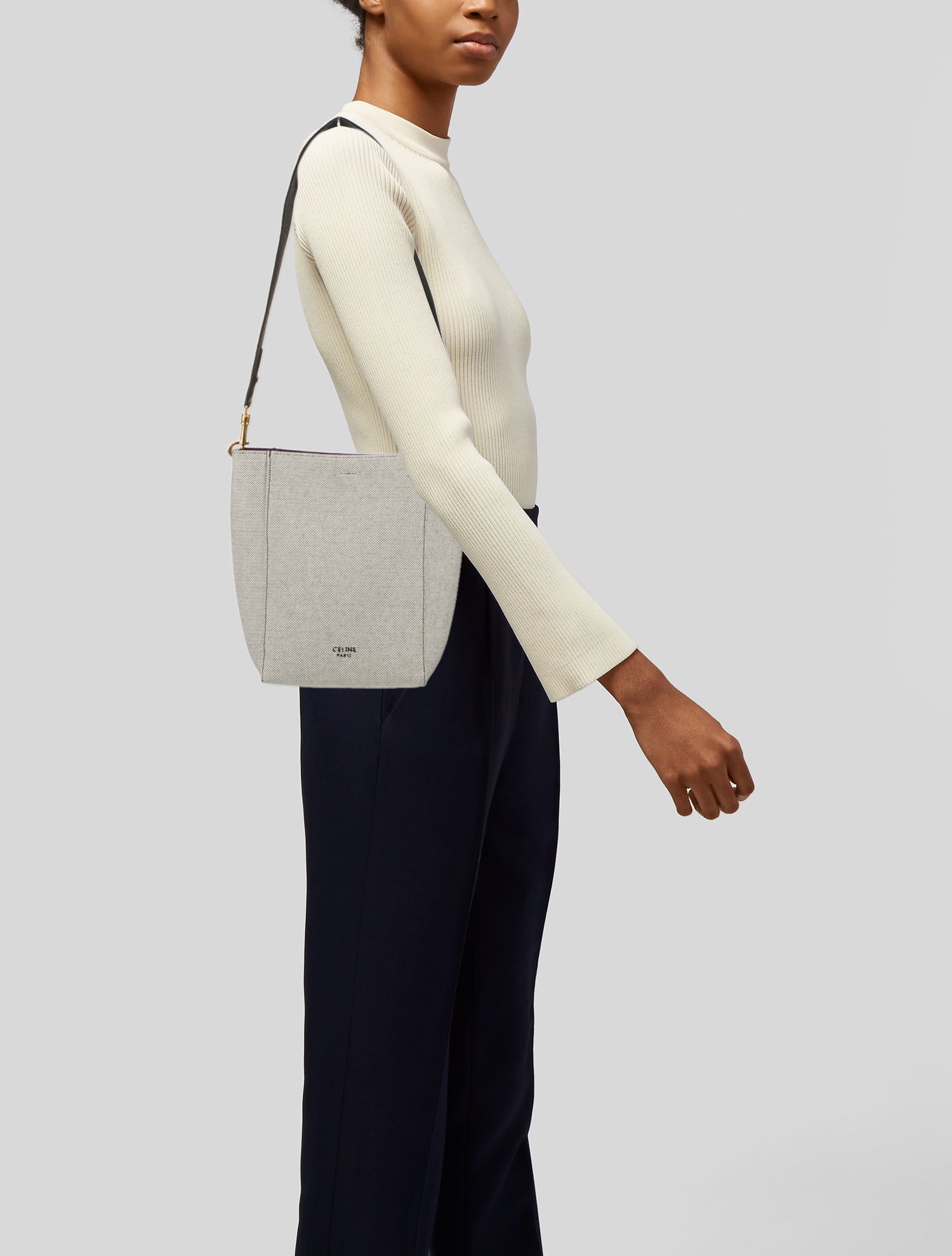 Celine Canvas Seau Sangle Small