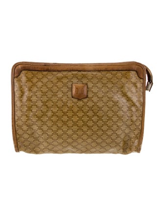 Celine Macadam Portfolio