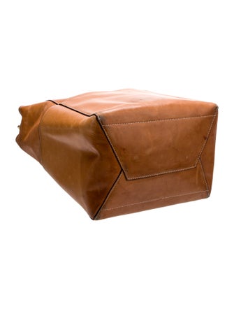 Celine Leather Seau Sangle Medium