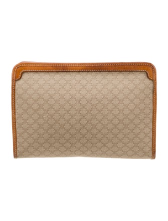 Celine Macadam Portfolio