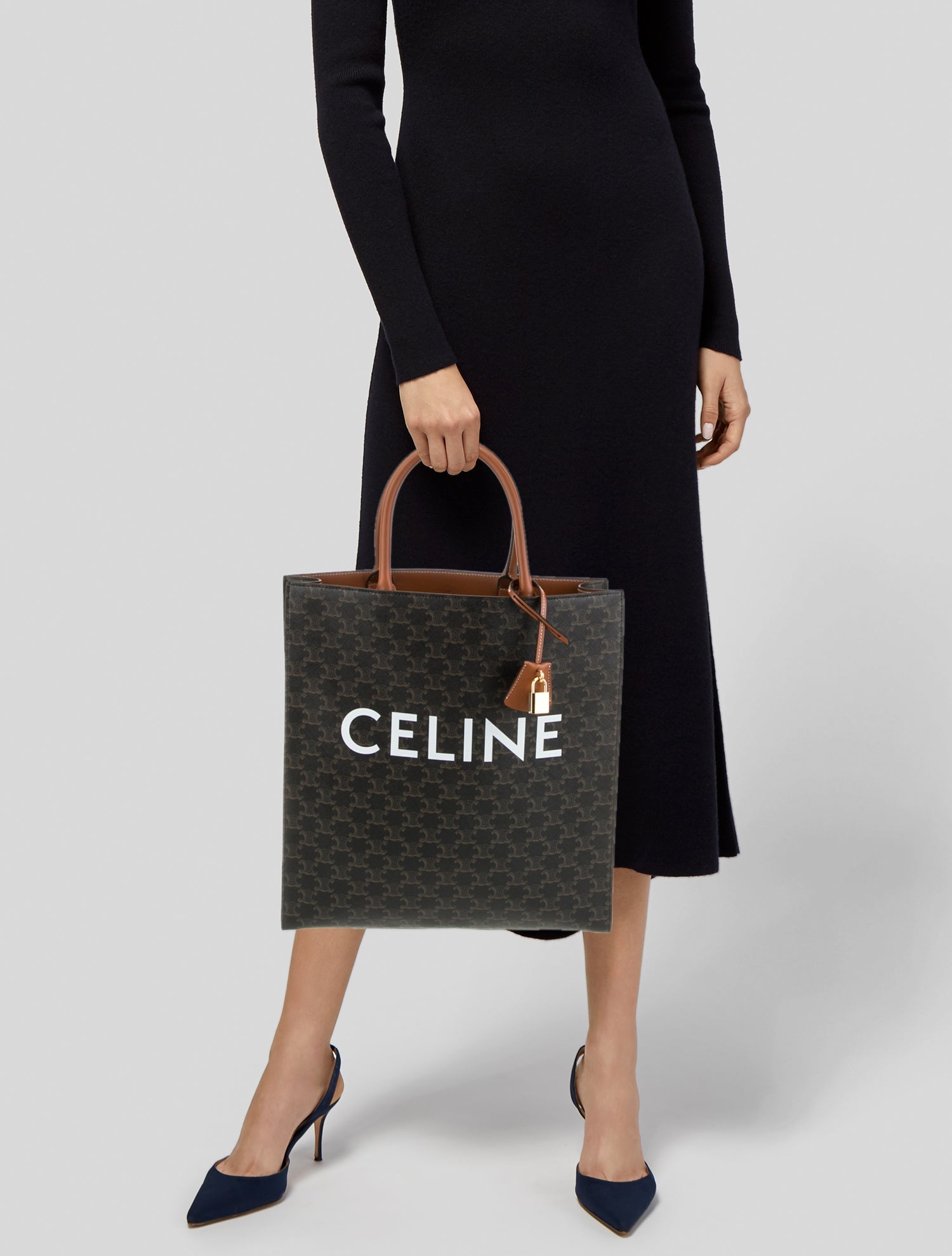 Celine Triomphe Vertical Cabas