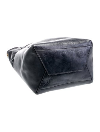 Celine Leather Seau Sangle Medium