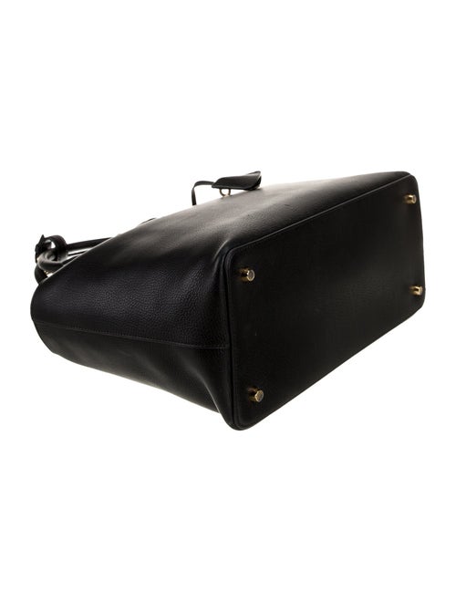 Celine Leather Conti Medium 2023