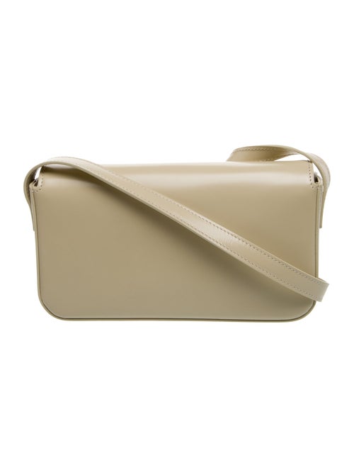 Celine Triomphe Claude 2023