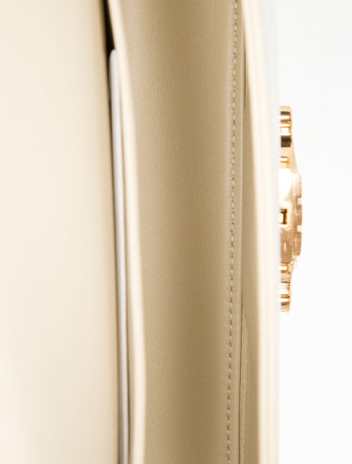 Celine Triomphe Claude 2023