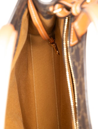 Celine Triomphe Vertical Cabas