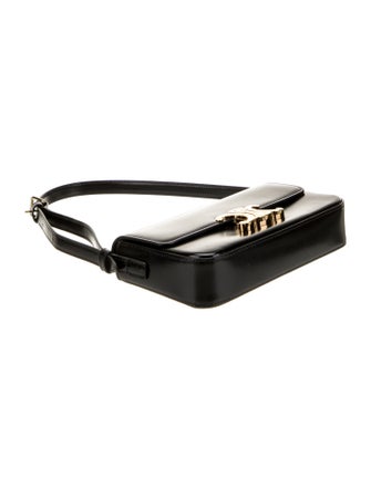 Celine Triomphe Claude 2023