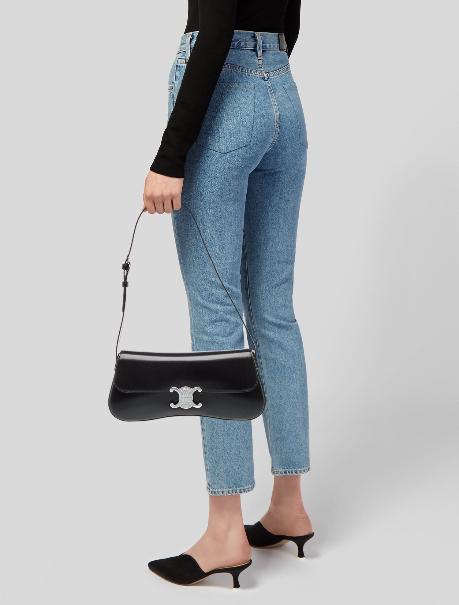Celine Triomphe Lola Medium 2023
