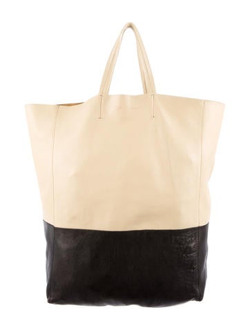 Céline Handbags | The RealReal