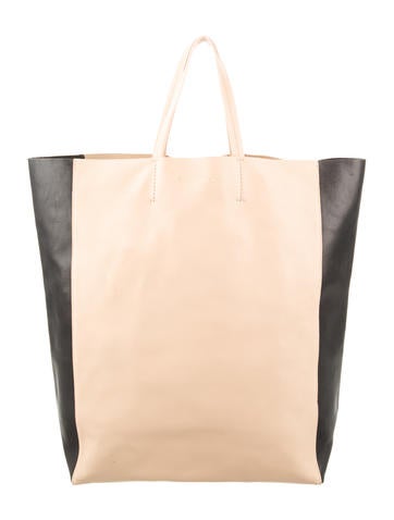 Céline Handbags | The RealReal