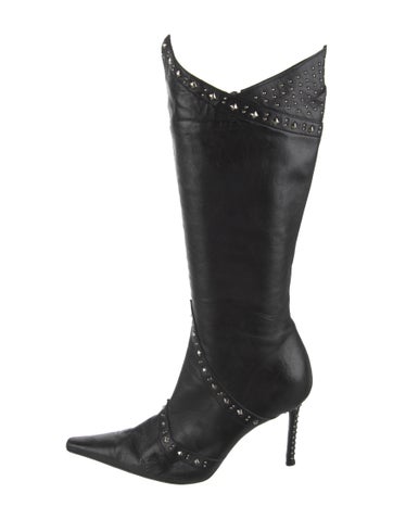 Pre-owned Cesare Paciotti Leather Boots In Black