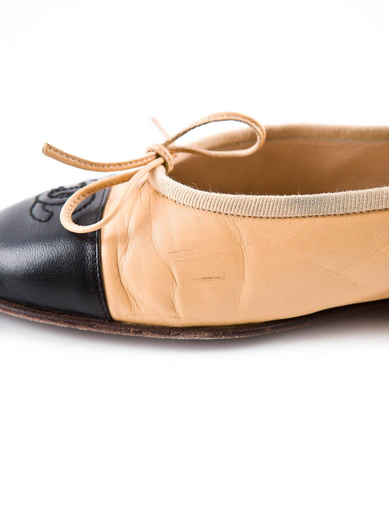 Chanel Two-Tone Flats - Black Flats, Shoes - CHA01746 | The RealReal