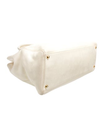 Chanel Medium Executive Cerf Tote