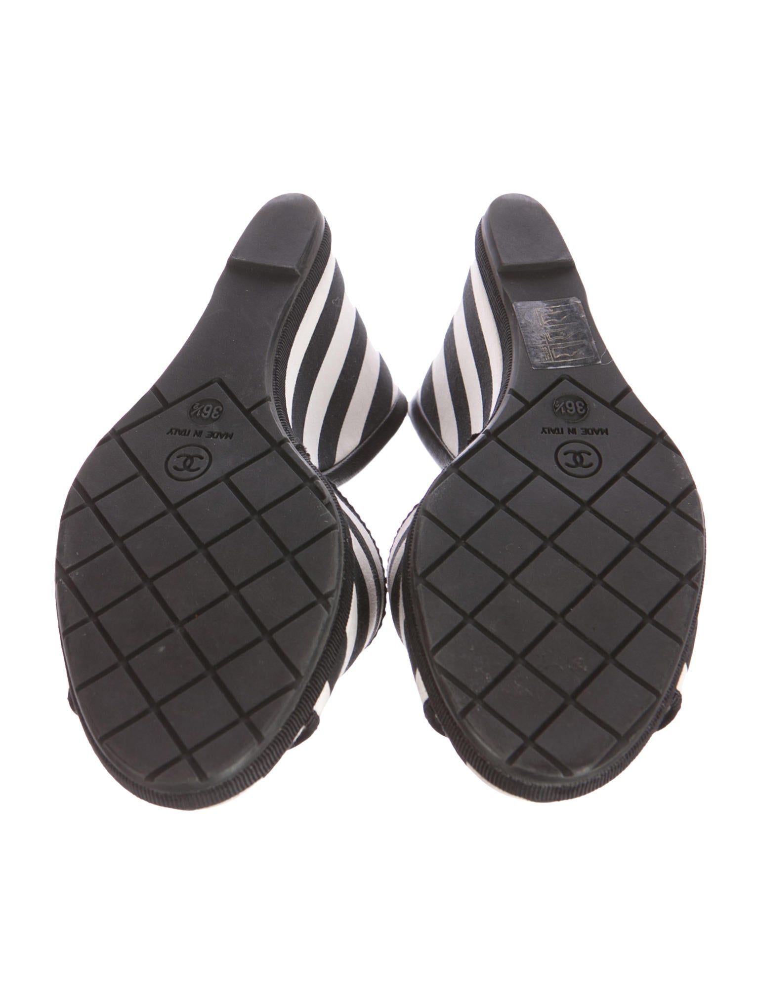 CHANEL Lambskin CC Chain Sandals 39 Black 292140