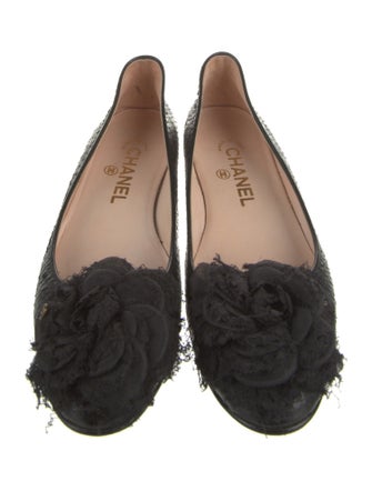 Chanel Vintage Interlocking CC Logo Flats