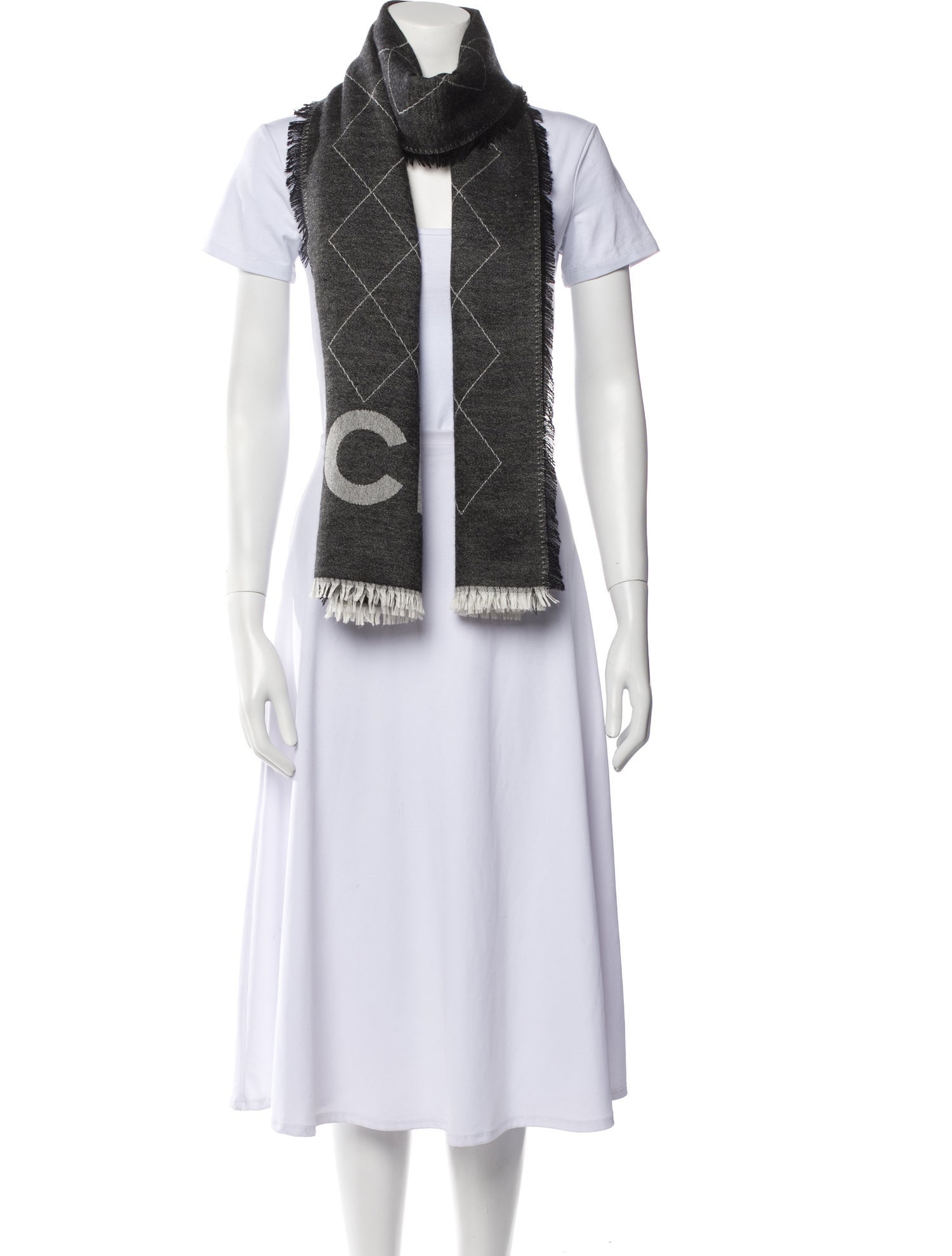 Chanel Cashmere 2022 Scarf
