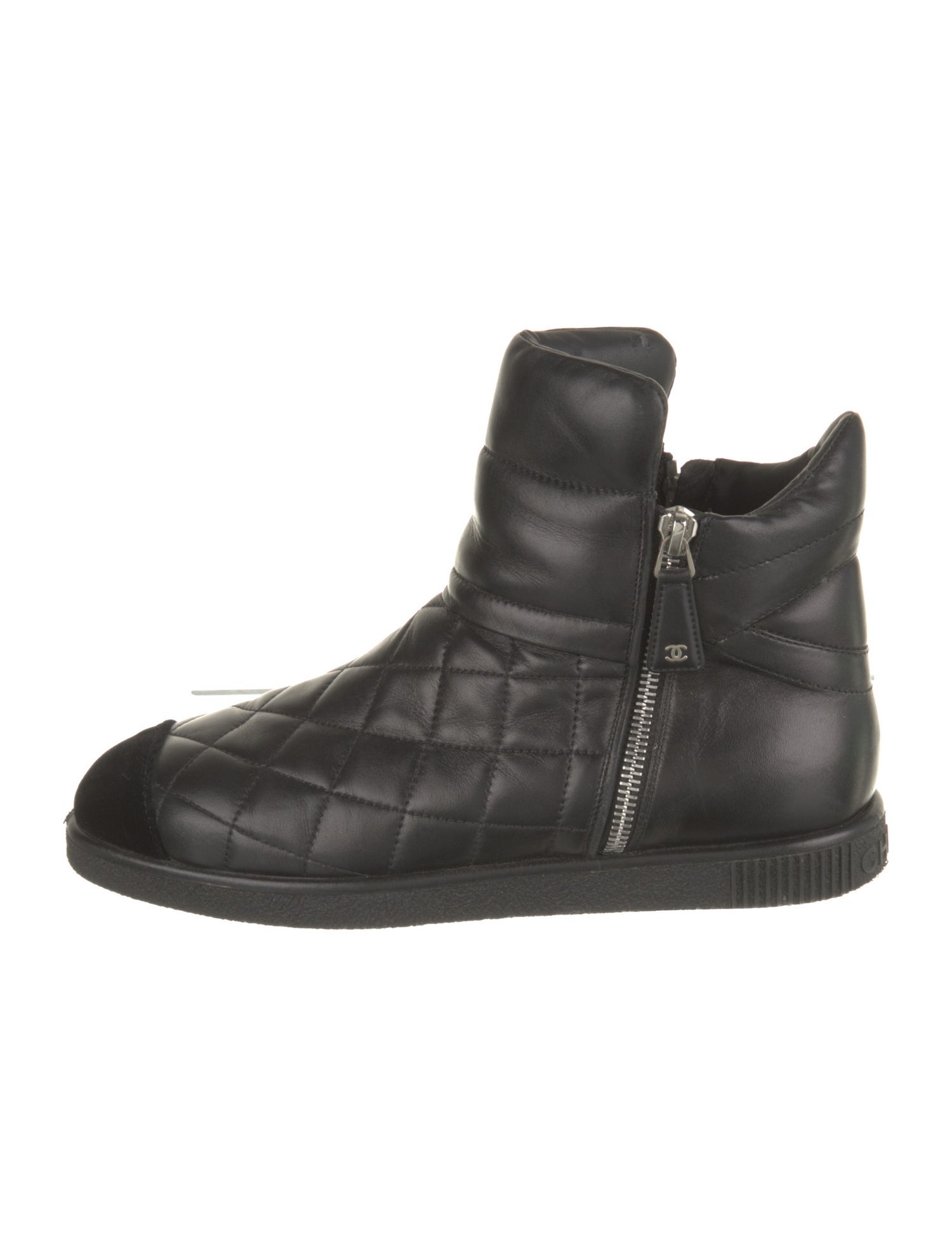 Chanel Interlocking CC Logo Leather Wedge Sneakers - Black